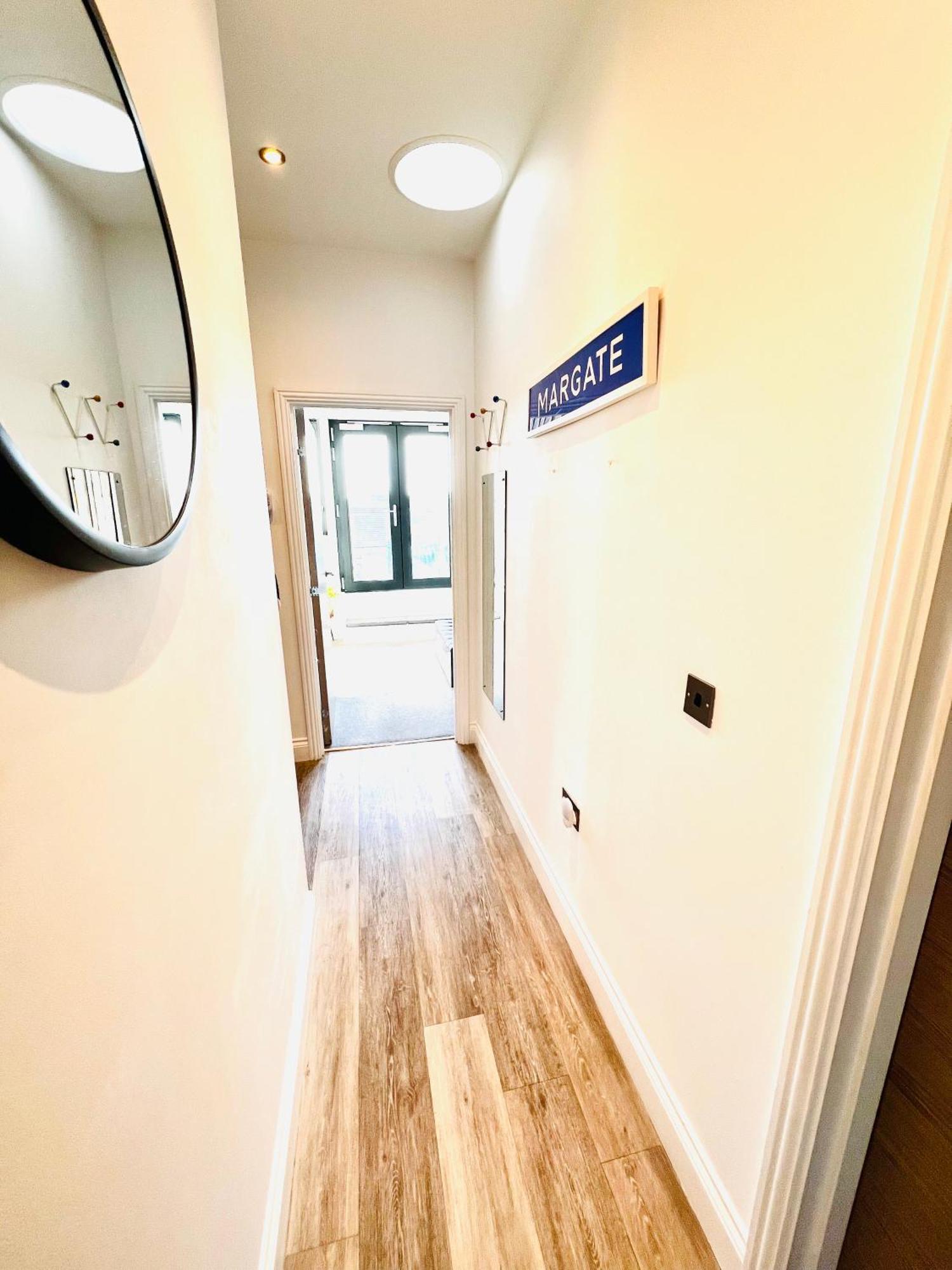 The Penthouse Margate, Balconies, Sea View, Gated Parking, Air Con!公寓 外观 照片